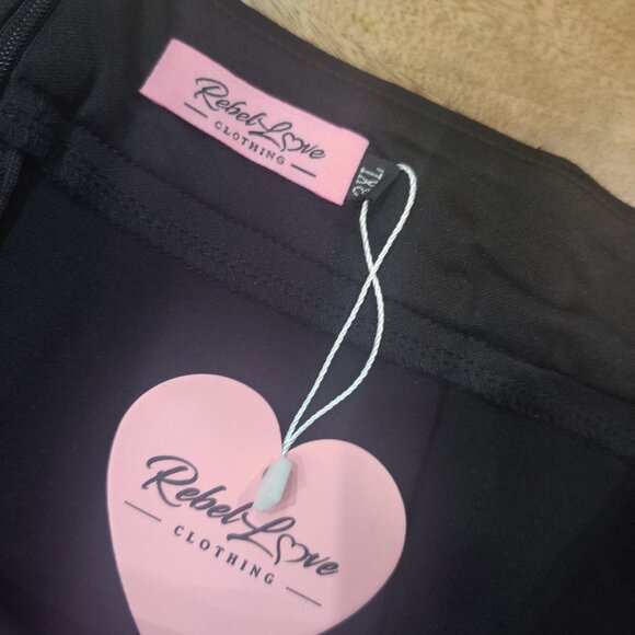 Unique Vintage Elle Rebel  pants size 3xl New (fits 2x) - Picture 2 of 3